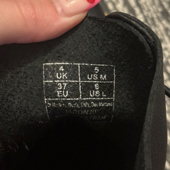 New Dr Marten's Jadon boots - Picture 6 of 6